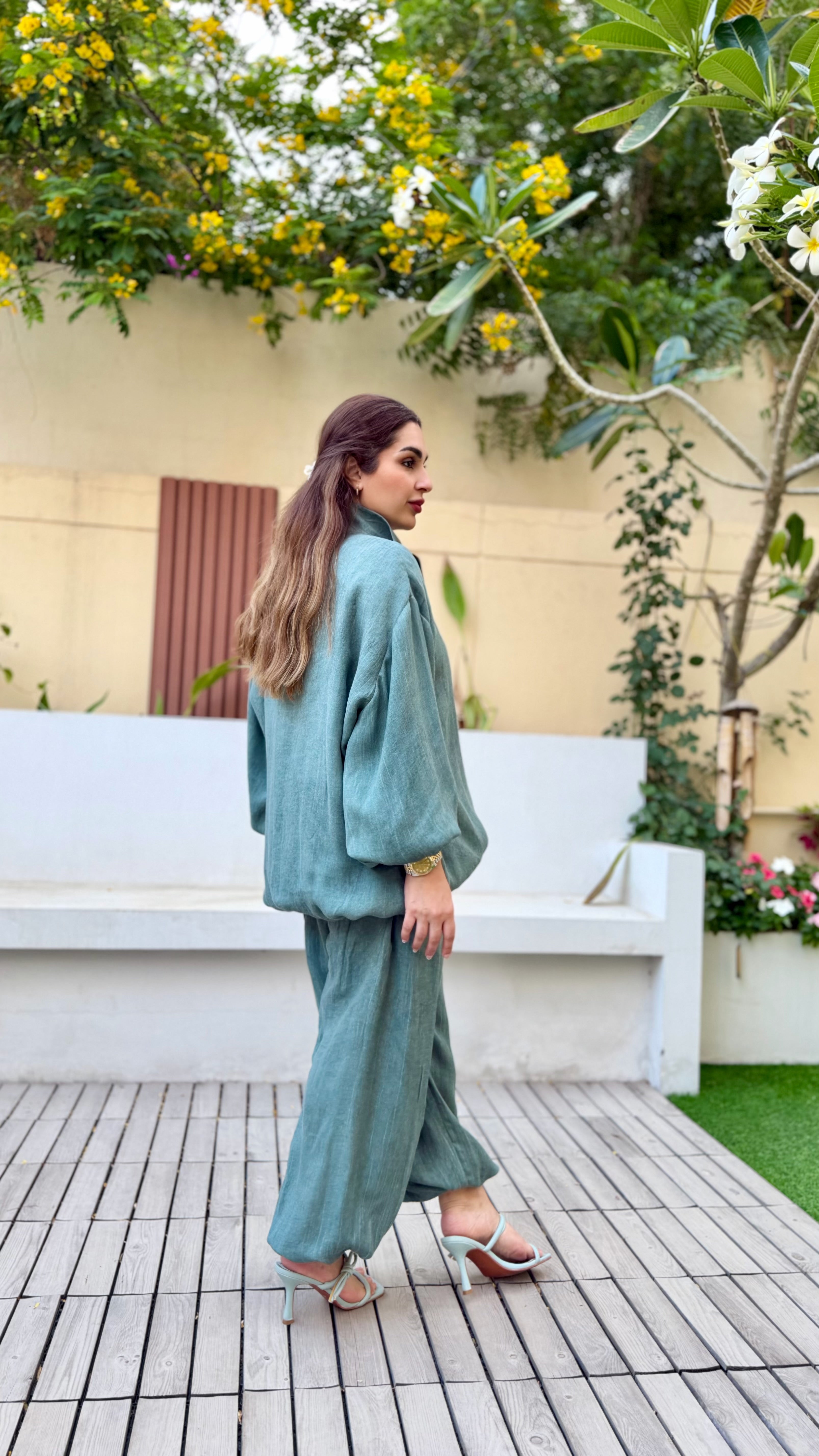 TAUPLE LINEN SET